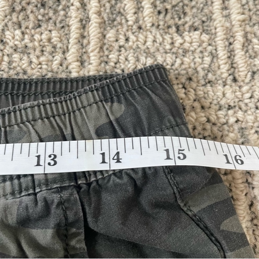 Sanctuary Women's Camouflage Cargo Pants - Picture 6 of 7